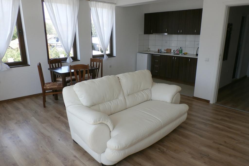 Aleksandrovo Apartments Экстерьер фото